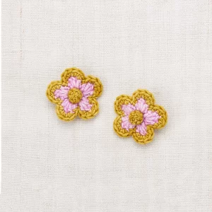 Medium Flower Clip Set in Pink Lilac by Misha & Puff