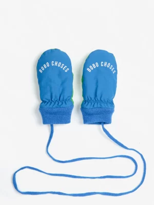 https://cissywears.com/products/bobo-choses-baby-colour-block-mittens